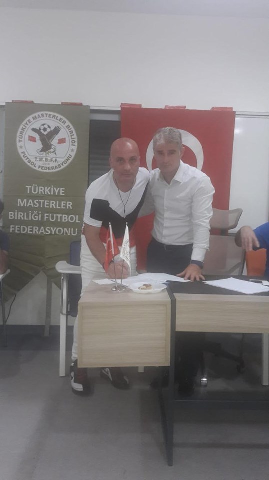 ARHAVİ VETERANLAR, 2019-2020 FUTBOL SEZONUNA BÜYÜK GÜÇ KATACAK.